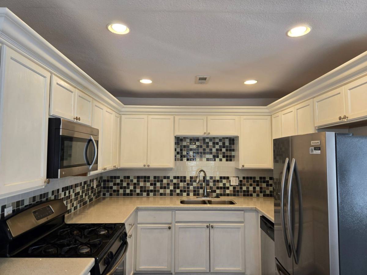 Townhouse for rent at 6425 Big Pine Way, Las Vegas, NV 89108