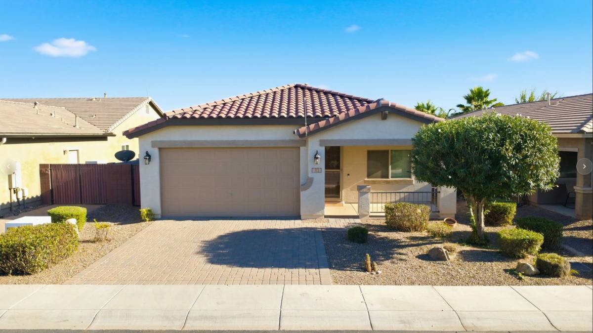 House for rent at 371 W Flame Tree Ave, San Tan Valley, AZ 85140