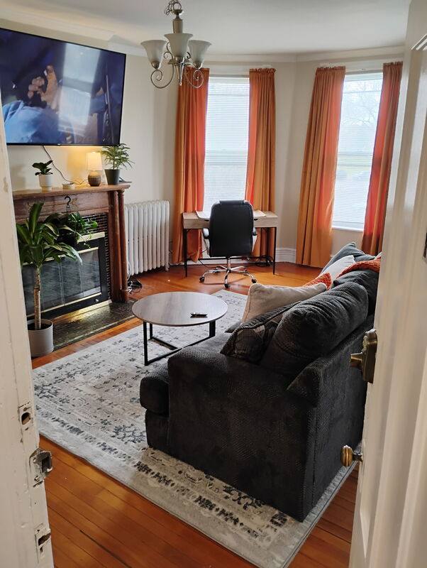Apartment for rent at 9 Woodlawn Ave #2F, Albany, NY 12208