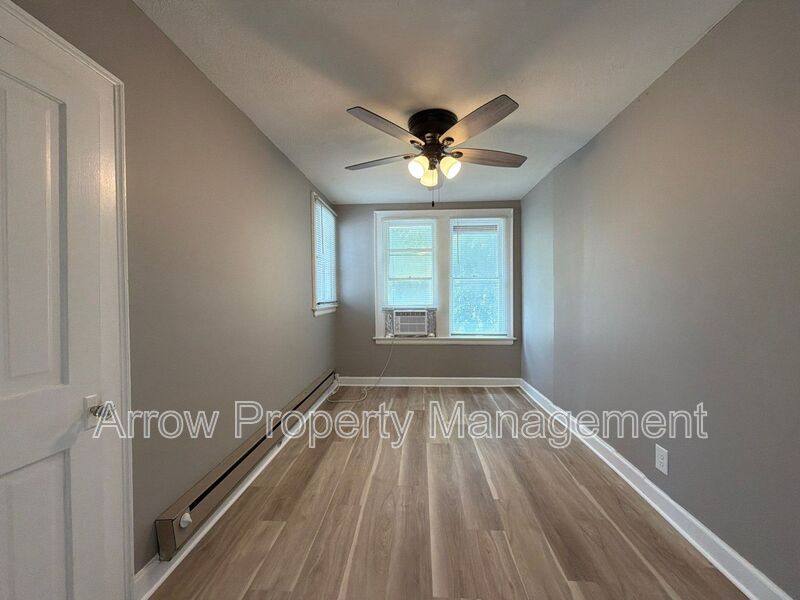 Apartment for rent at 5717 Hartley St #2, Lincoln, NE 68507