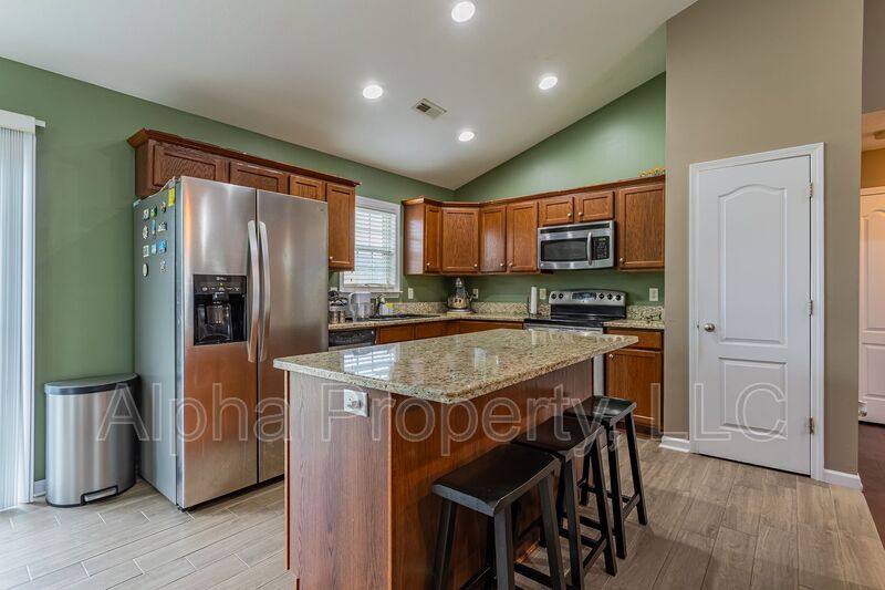House for rent at 105 Herndon Court, Simpsonville, SC 29681