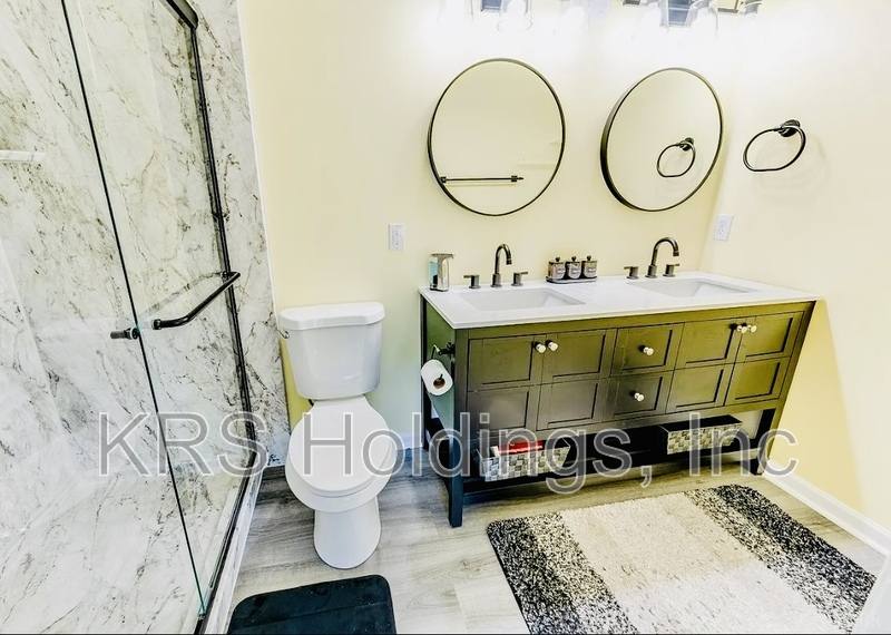 Townhouse for rent at 136 Old Tavern Circle, Lynchburg, VA 24501