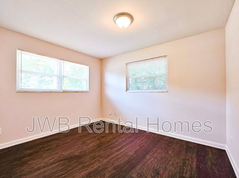 House for rent at 4935 Portsmouth Ave, Jacksonville, FL 32208