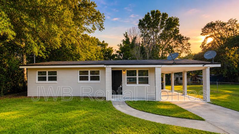 House for rent at 4935 Portsmouth Ave, Jacksonville, FL 32208