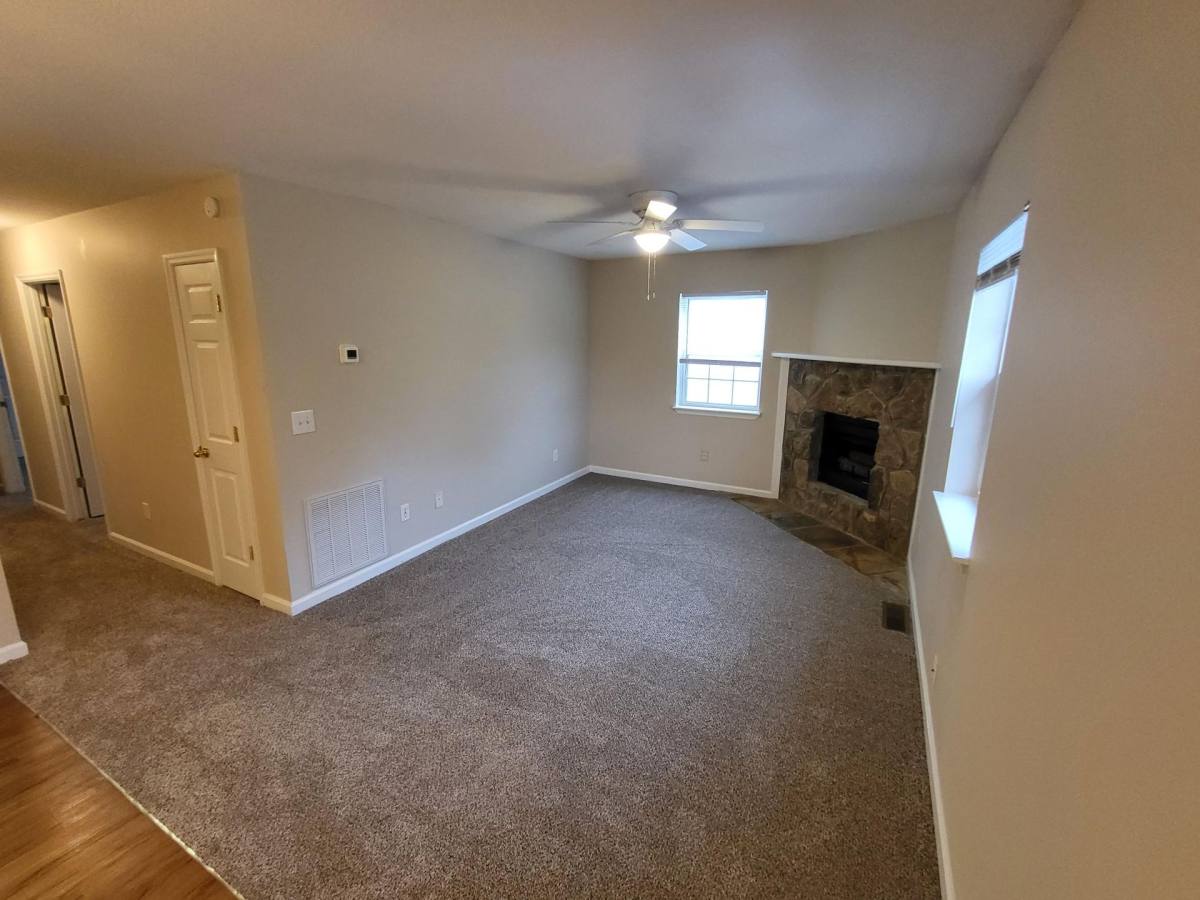 Apartment for rent at 1671 Sparta Highway, Crossville, TN 38555