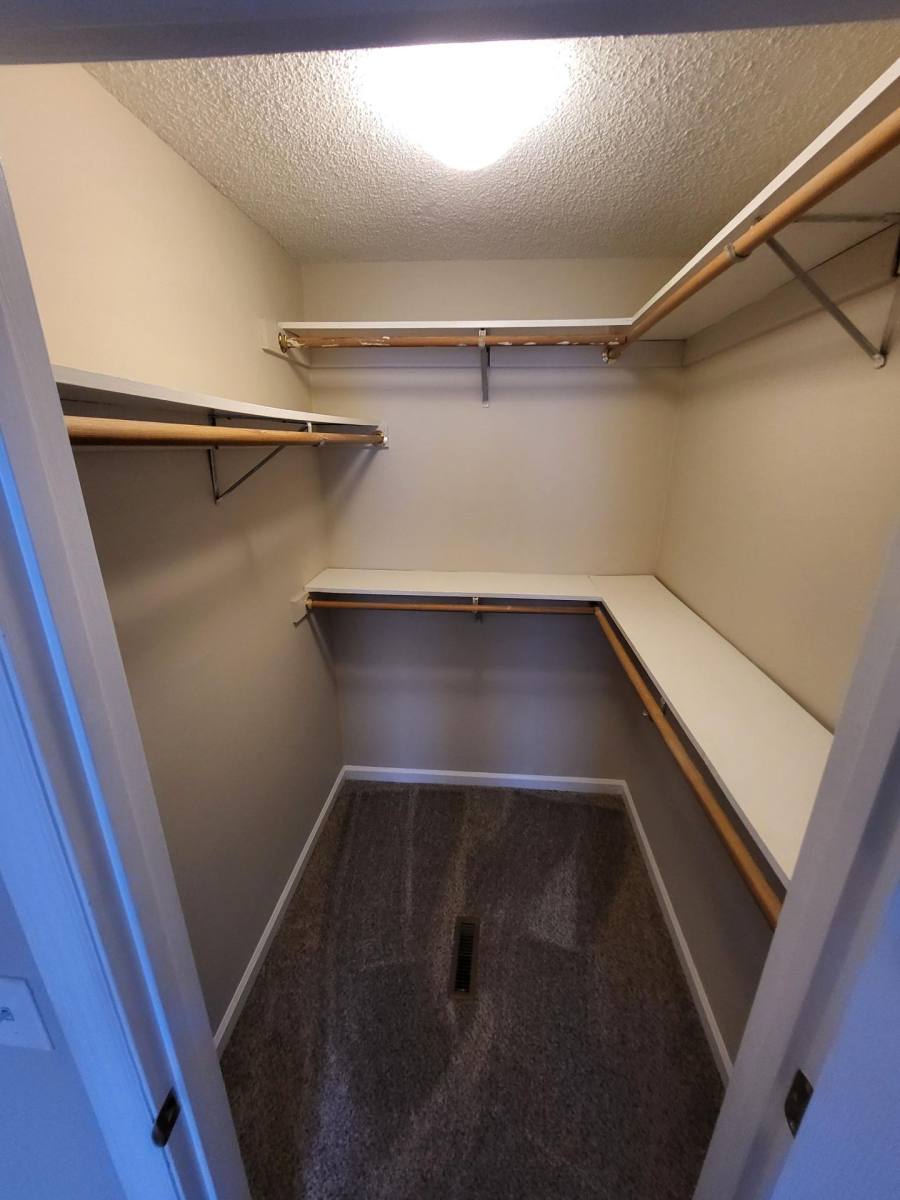Apartment for rent at 1671 Sparta Highway, Crossville, TN 38555