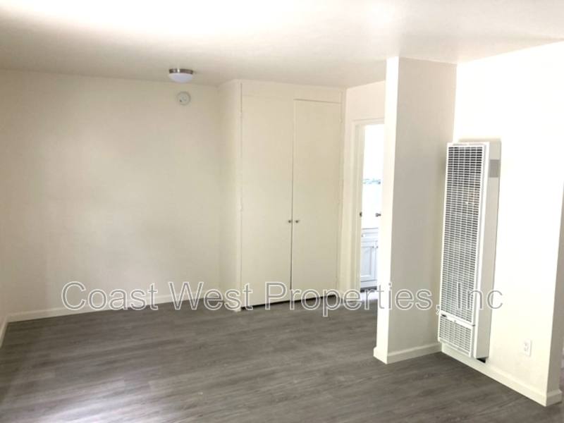 Apartment for rent at 1361 Grand Ave #1, San Diego, CA 92109