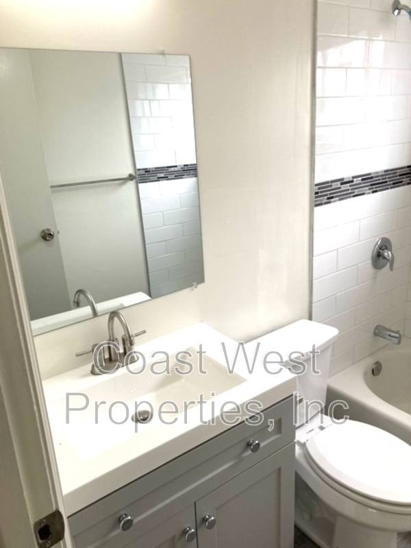 Apartment for rent at 1361 Grand Ave #1, San Diego, CA 92109