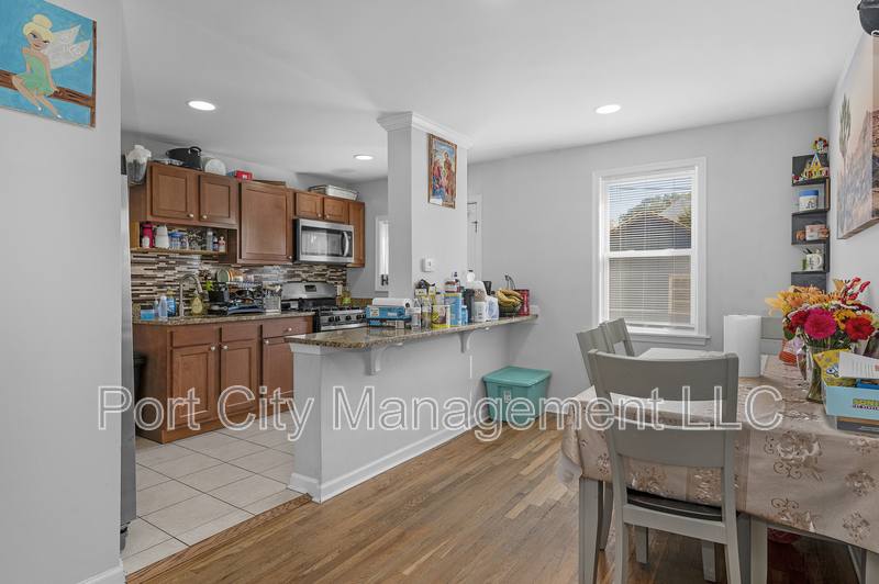 Townhouse for rent at 944 Dalton Ave, Baltimore, MD 21224
