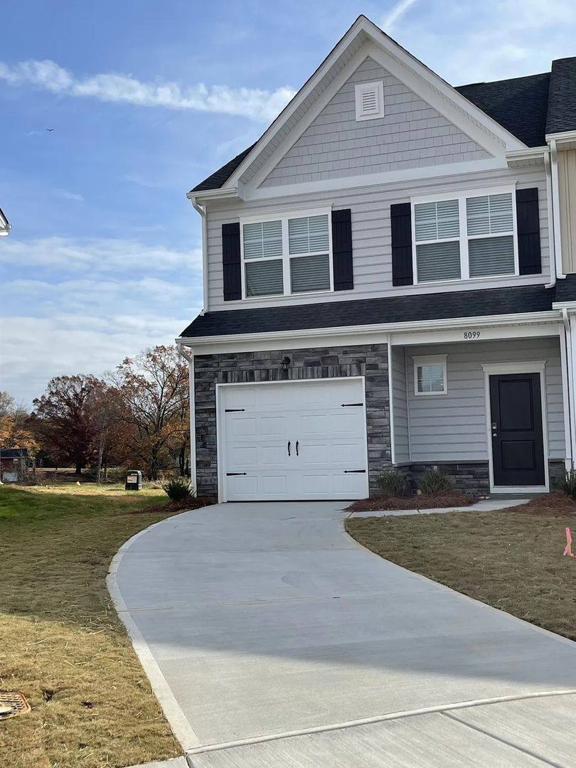 House for rent at 8099 Sheffield Dr, Terrell, NC 28682