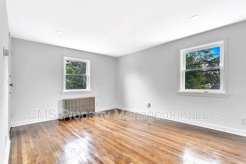 Apartment for rent at 401 Sanford Ave #2, Dunellen, NJ 08812
