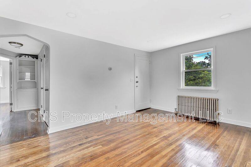 Apartment for rent at 401 Sanford Ave #2, Dunellen, NJ 08812