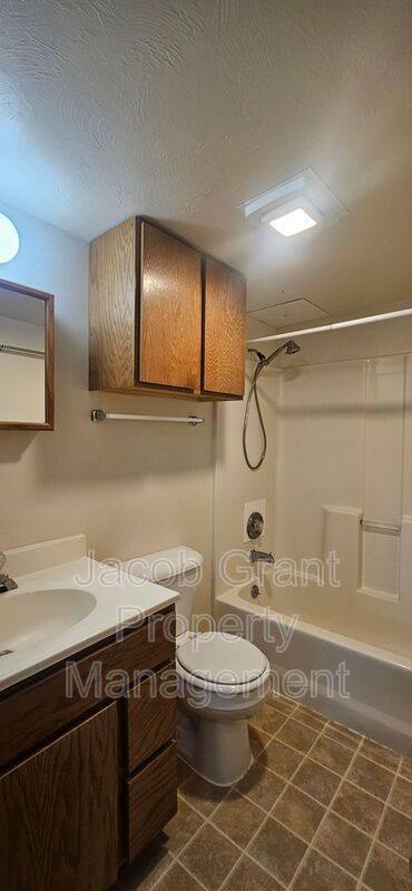 Apartment for rent at 5023 E Walker Ave #B, Iona, ID 83427