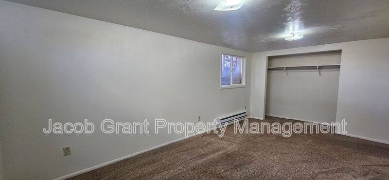 Apartment for rent at 5023 E Walker Ave #B, Iona, ID 83427