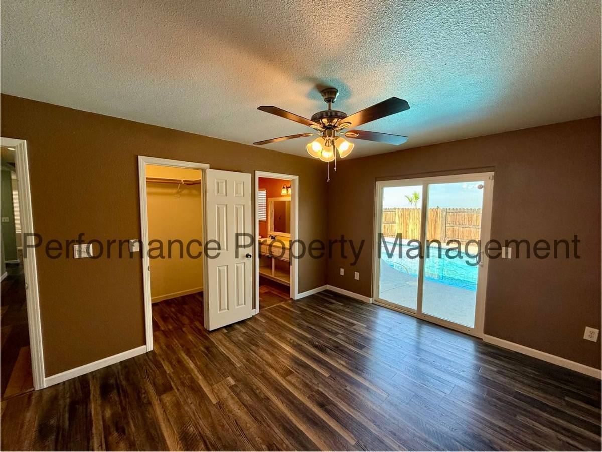House for rent at 620 Graydon Ave, Taft, CA 93268