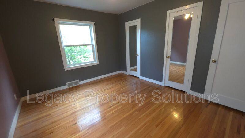 House for rent at 926 N Mandan St, Bismarck, ND 58501