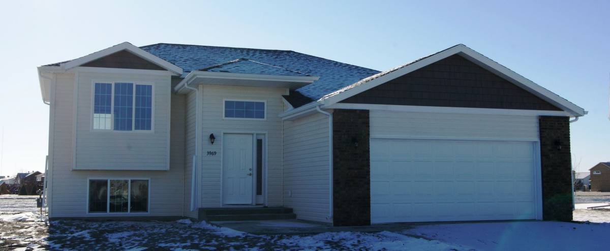 House for rent at 3969 11th St S, Moorhead, MN 56560