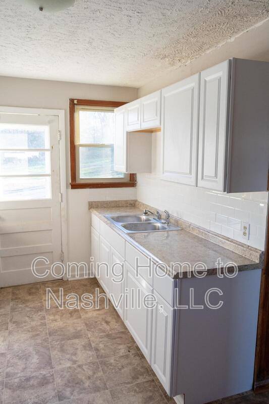 Apartment for rent at 410-A Ewing Dr, Nashville, TN 37207