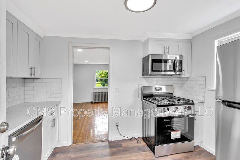 Apartment for rent at 401 Sanford Ave #1, Dunellen, NJ 08812