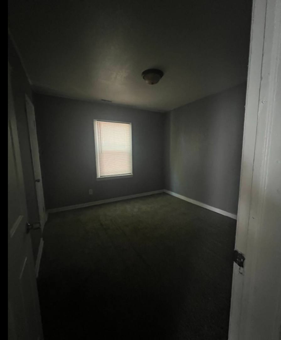 House for rent at 950 N Glendale St, Wichita, KS 67208