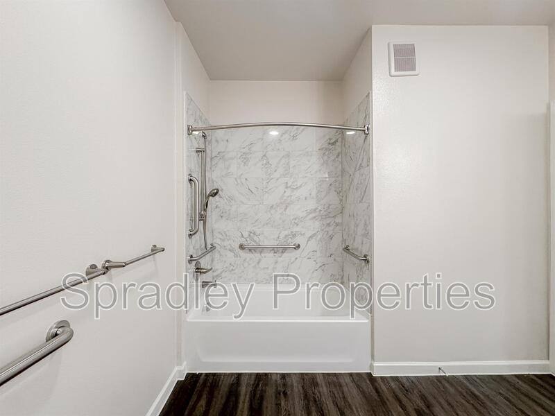Apartment for rent at 710 Shine St #2104, Belton, TX 76513
