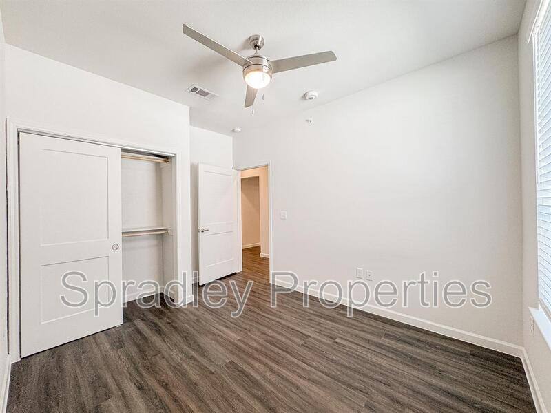 Apartment for rent at 710 Shine St #2104, Belton, TX 76513