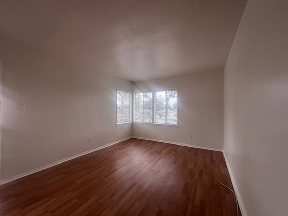 Apartment for rent at 4419 Bellflower Blvd, Long Beach, CA 90808