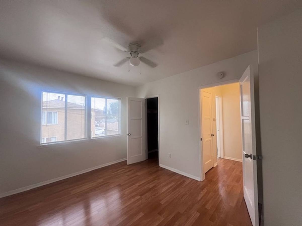 Apartment for rent at 4419 Bellflower Blvd, Long Beach, CA 90808
