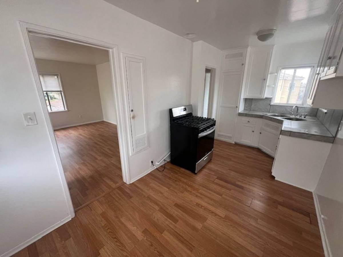 Apartment for rent at 4419 Bellflower Blvd, Long Beach, CA 90808