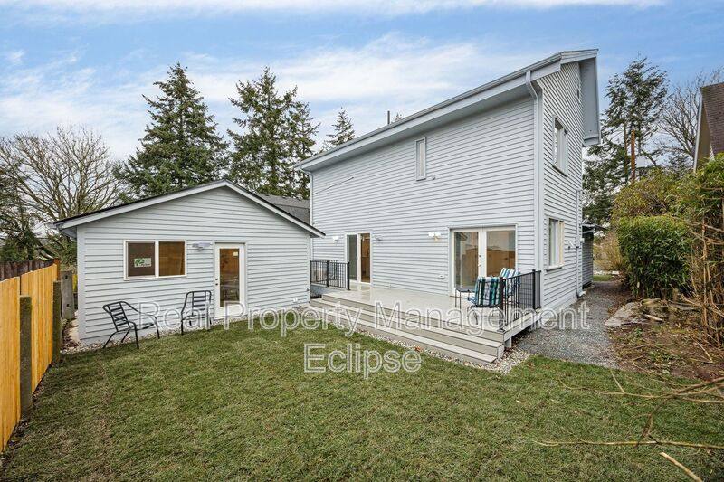 Apartment for rent at 742 N 90th St #ADU Lb, Seattle, WA 98103