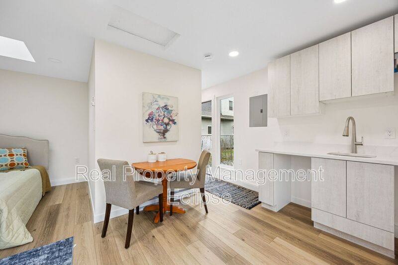 Apartment for rent at 742 N 90th St #ADU Lb, Seattle, WA 98103