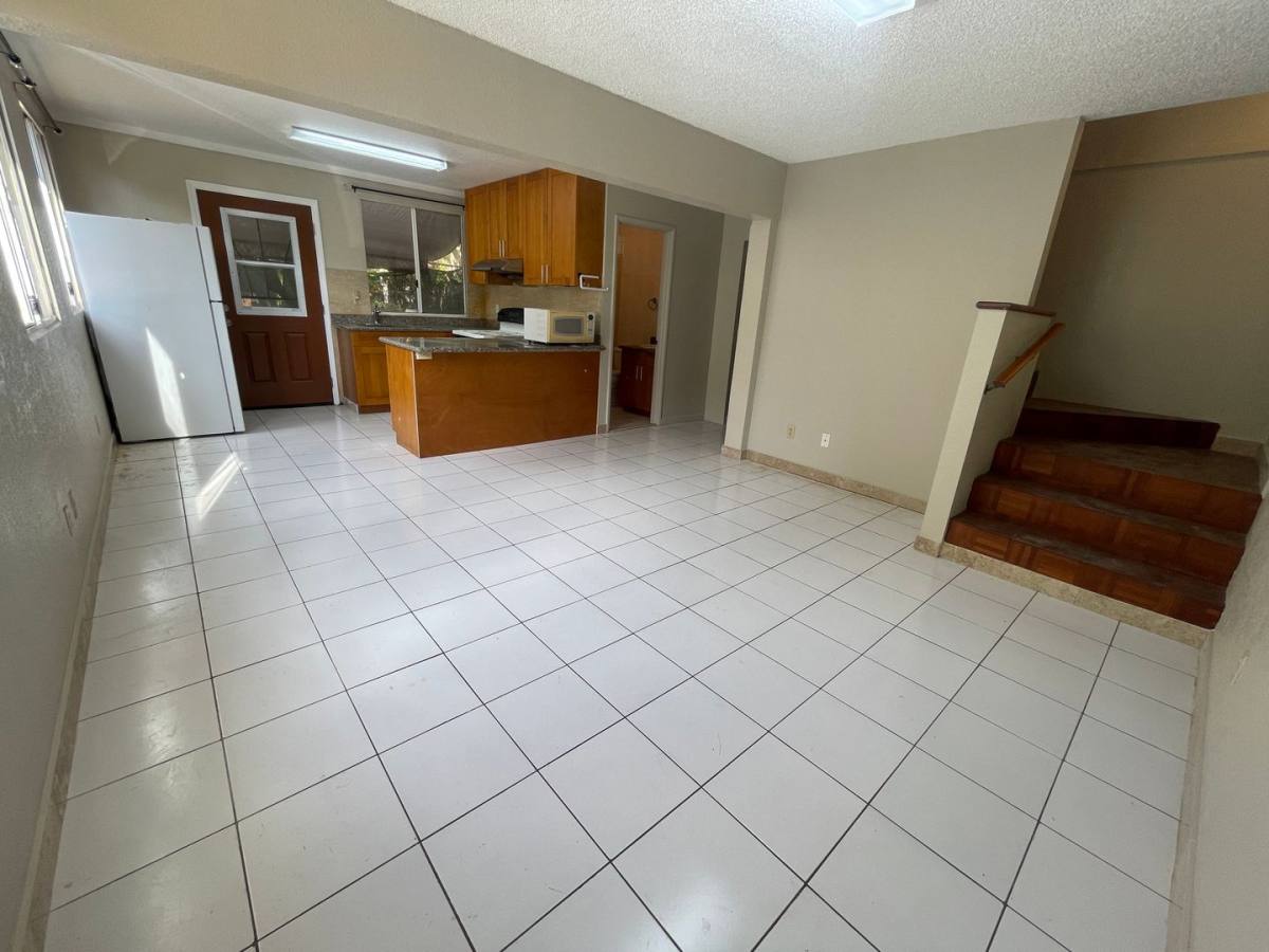 Apartment for rent at 731B 10th Ave, Honolulu, HI 96816