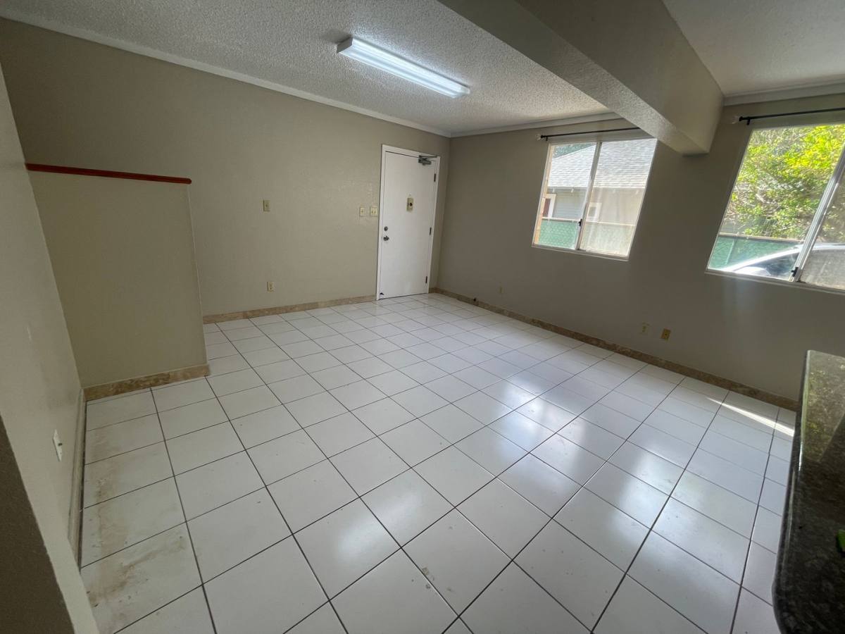 Apartment for rent at 731B 10th Ave, Honolulu, HI 96816