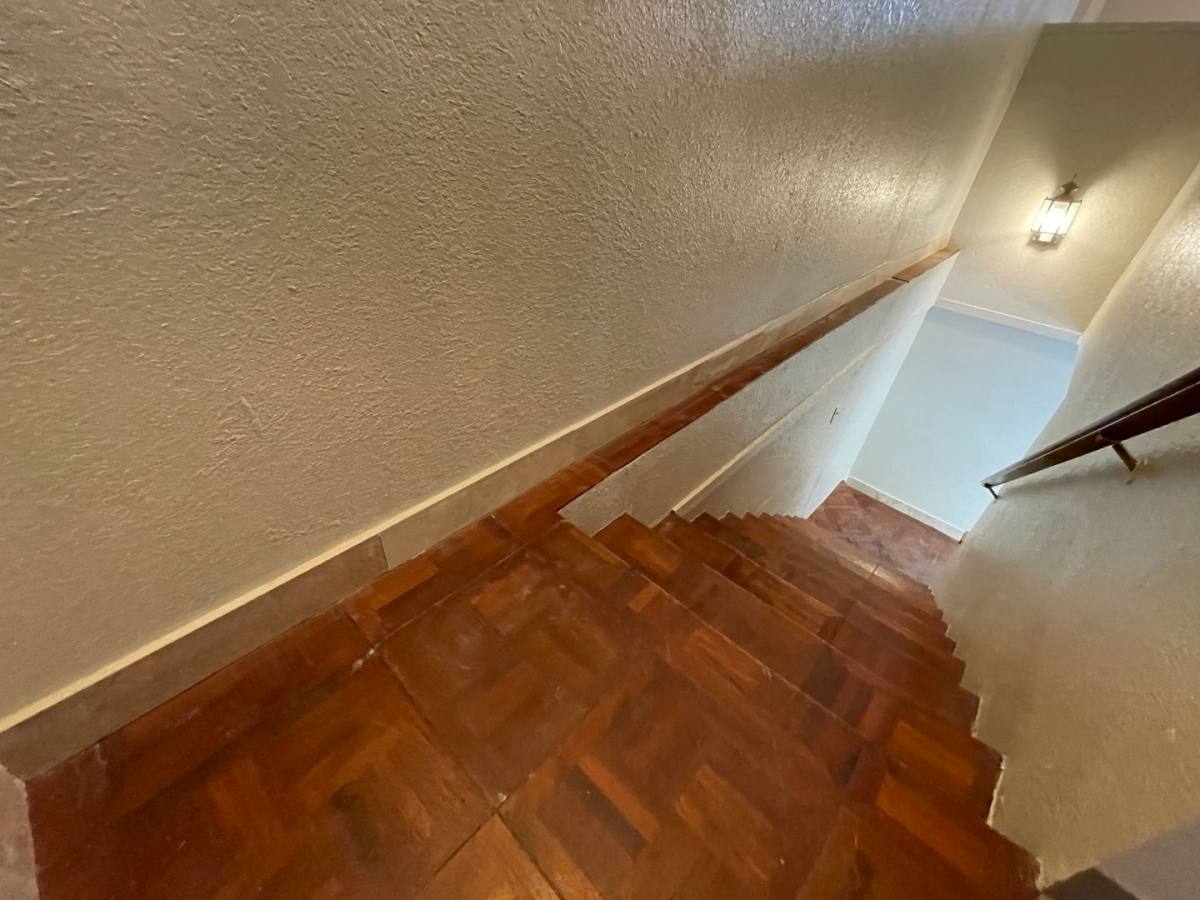 Apartment for rent at 731B 10th Ave, Honolulu, HI 96816