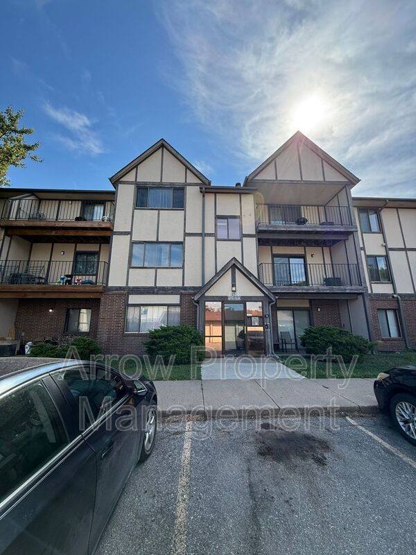 Apartment for rent at 2330 N 44th St #8, Lincoln, NE 68504