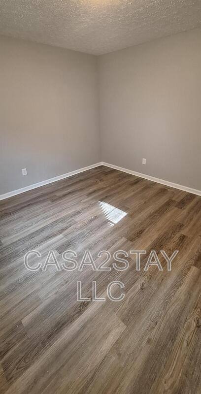 Apartment for rent at 668 Knox Blvd #14, Radcliff, KY 40160