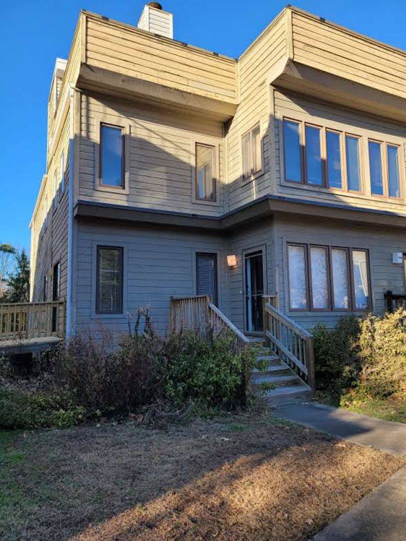 Condo for rent at 2734 Manoomin Place, Virginia Beach, VA 23451