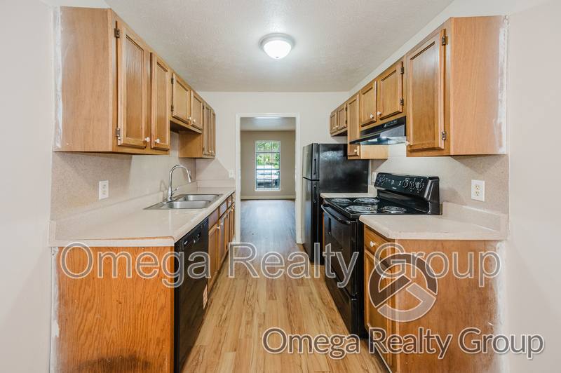 Apartment for rent at 1801 Carson Rd #2, Birmingham, AL 35215