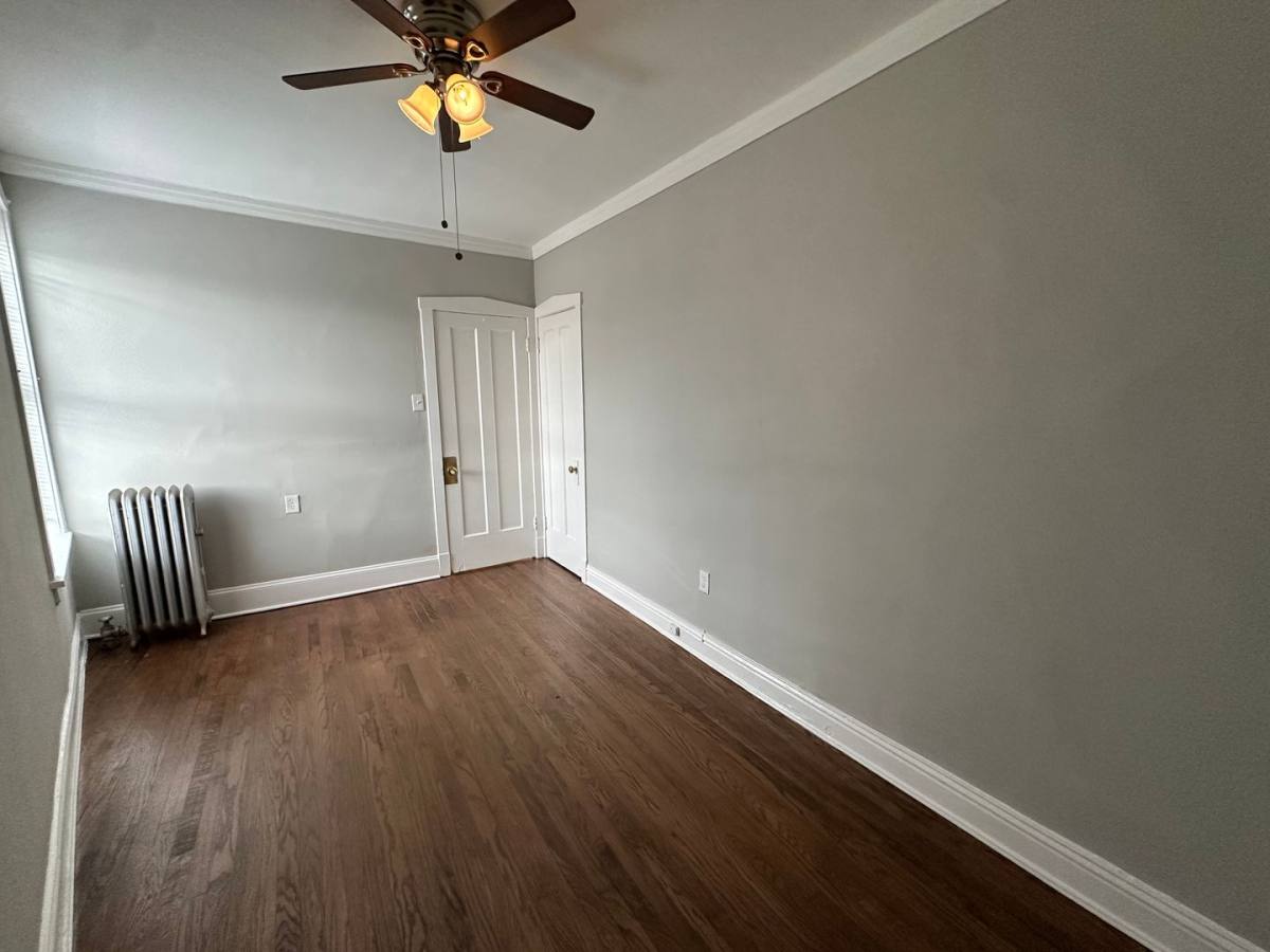 Apartment for rent at 7014-22 N Sheridan Rd, Chicago, IL 60626