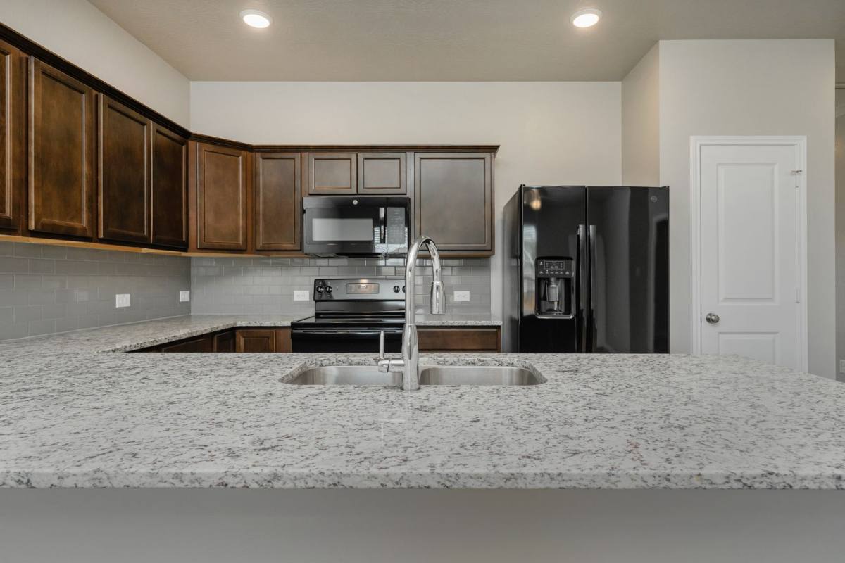 Townhouse for rent at 1150 Trellis Pass, Brenham, TX 77833