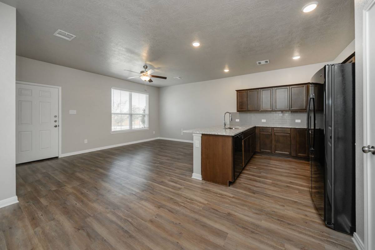 Townhouse for rent at 1150 Trellis Pass, Brenham, TX 77833
