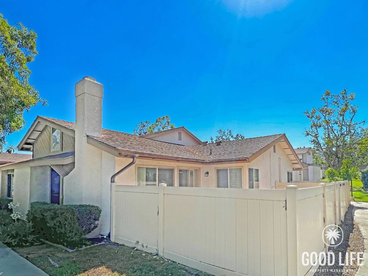 Condo for rent at 17586 Caminito Canasto, San Diego, CA 92127