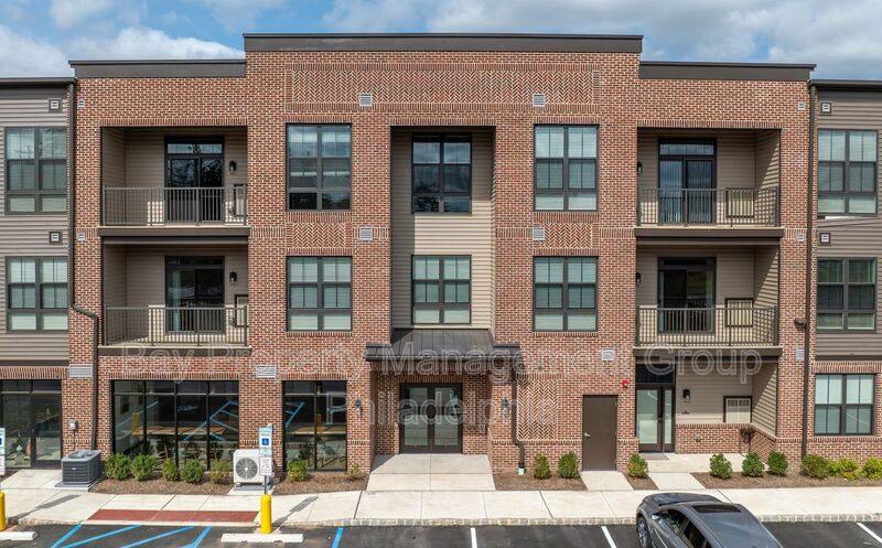 Apartment for rent at 409 W Butler Ave #318, Chalfont, PA 18914