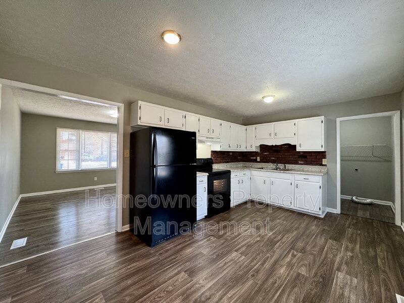 House for rent at 1222 Kienast Dr, Fayetteville, NC 28314