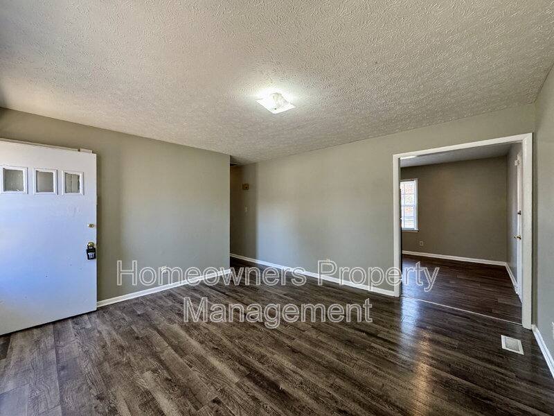 House for rent at 1222 Kienast Dr, Fayetteville, NC 28314