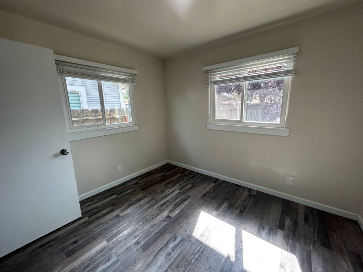 Apartment for rent at 303 - 305 S Del Puerto Ave, Patterson, CA 95363