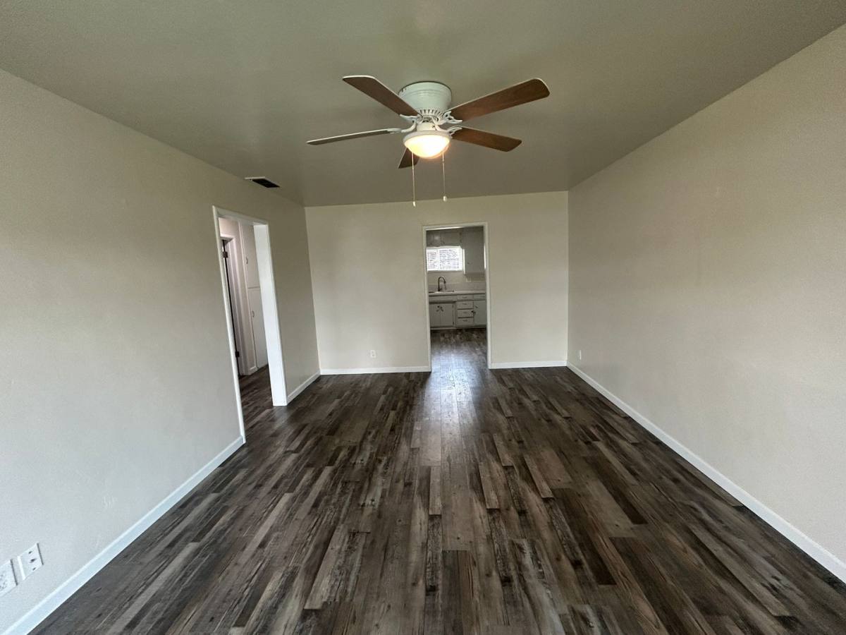 Apartment for rent at 303 - 305 S Del Puerto Ave, Patterson, CA 95363