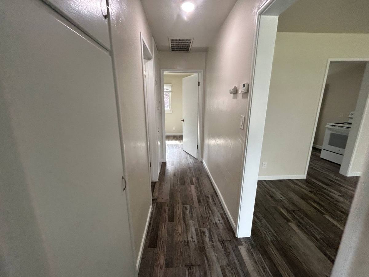 Apartment for rent at 303 - 305 S Del Puerto Ave, Patterson, CA 95363