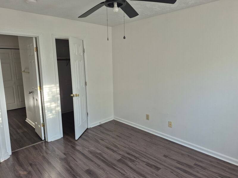 Apartment for rent at 1004 Brookhollow Dr #2, Fayetteville, NC 28314