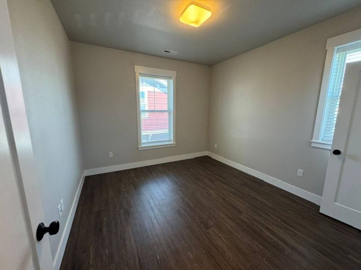 Apartment for rent at 6046-6048 Farmstead Ave, Billings, MT 59101